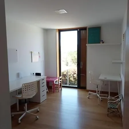 Hotel Casa Moderna Y Acogedora. Ourense